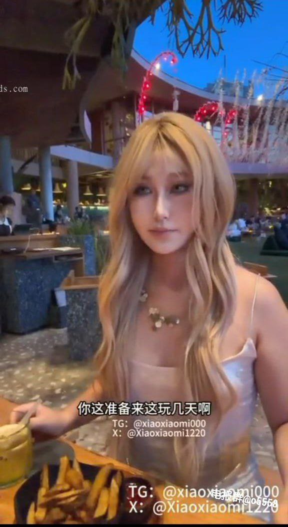 92午夜免费福利合集,メイリン モデルコレクション メ,观看免费无删减完整版